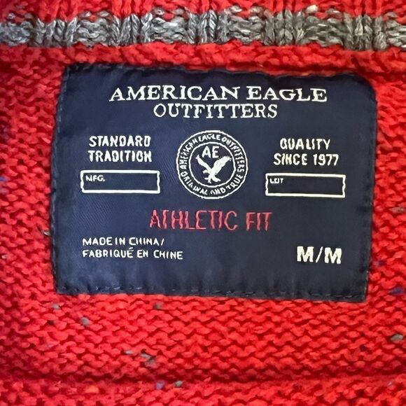 American Eagle Men’s Red Sweater - Picture 6 of 9